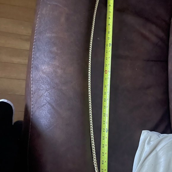 It’s 174 grams of 14k Italian  gold Cuban link - Picture 5 of 5